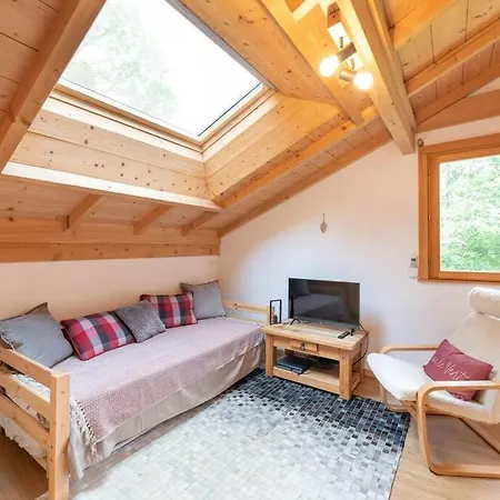 L'ecrin Blanc - Cocon Familial Avec Jacuzzi Et Salle De Jeux Chalet Liézey