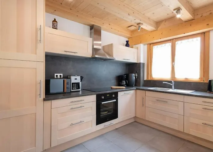 L'ecrin Blanc - Cocon Familial Avec Jacuzzi Et Salle De Jeux Liézey